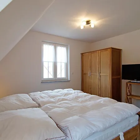Ferienhaus Freddy بيت للعطل غلوفي